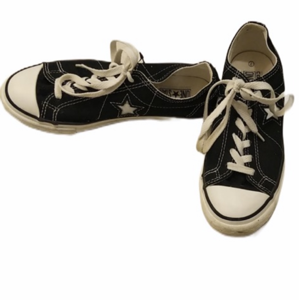 Converse black one star shoes size 7